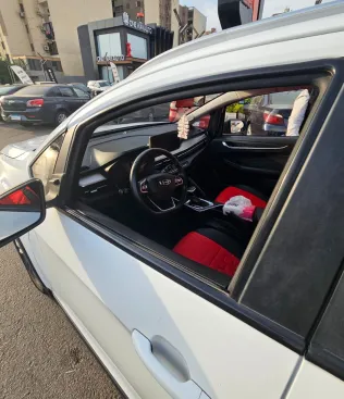 جيلي جى اكس ٣ برو 2024 أبيض مستعملة للبيع