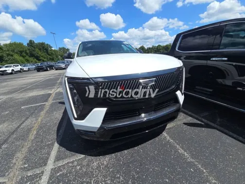 كاديلاك اسكاليد 2025 أبيض جديدة للبيع - 2