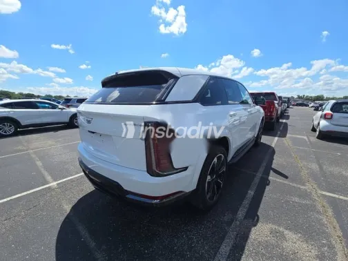 كاديلاك اسكاليد 2025 أبيض جديدة للبيع - 6