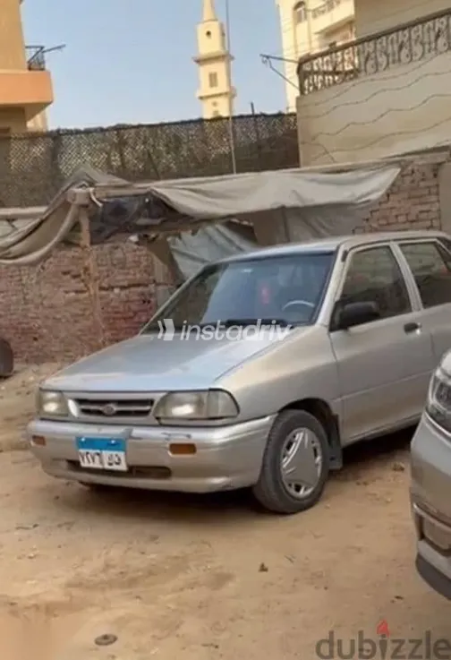 كيا برايد 2001 رمادي مستعملة للبيع - 1