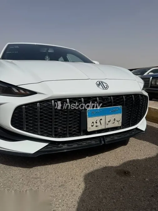 ام جى 5 2025 أبيض مستعملة للبيع - 1