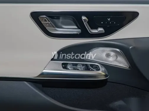 Mercedes E 200 2024 Black Used for Sale - 7