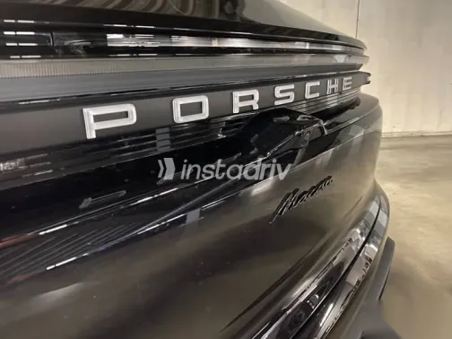 بورش ماكان 2025 أسود مستعملة للبيع - 6