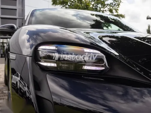 Porsche Taycan 2023 Black Used for Sale - 4