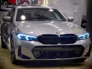 بي ام دبليو 320 2024 رمادي جديدة للبيع