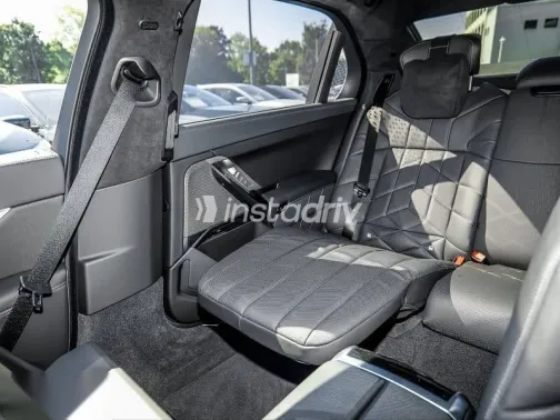 بي ام دبليو اى 7 2024 أسود مستعملة للبيع - 9