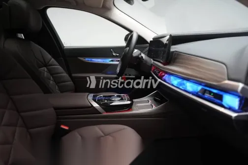 بي ام دبليو اى 7 2024 أسود مستعملة للبيع - 5