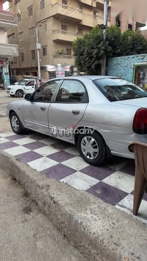 دايو نوبيرا 2006 فضي مستعملة للبيع - 3