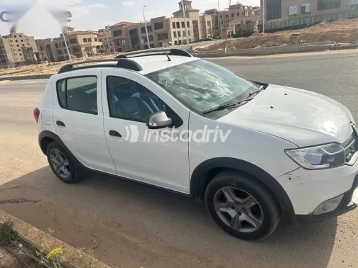 رينو سانديرو 2022 أبيض مستعملة للبيع - 2