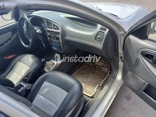 شيفروليه لانوس 2011 فضي مستعملة للبيع - 5