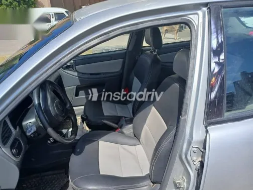 شيفروليه لانوس 2011 فضي مستعملة للبيع - 7