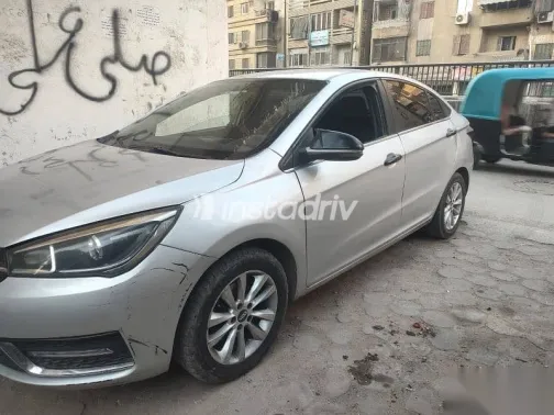 شيرى اريزو 3 2022 فضي مستعملة للبيع - 3