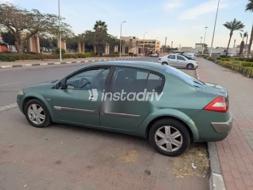 رينو ميجان 2006 أخضر مستعملة للبيع - 1