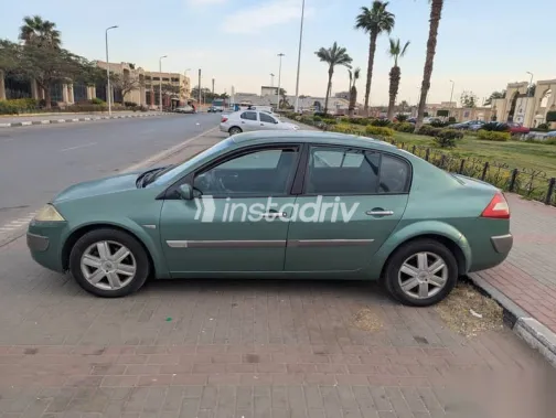 رينو ميجان 2006 أخضر مستعملة للبيع - 2