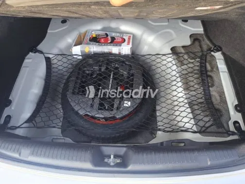 هيونداي افانتي 2012 فضي مستعملة للبيع - 9