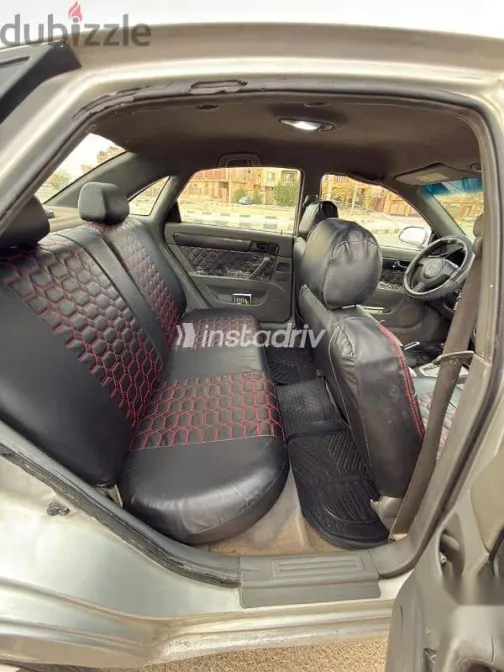 شيفروليه أوبترا 2008 فضي مستعملة للبيع - 3