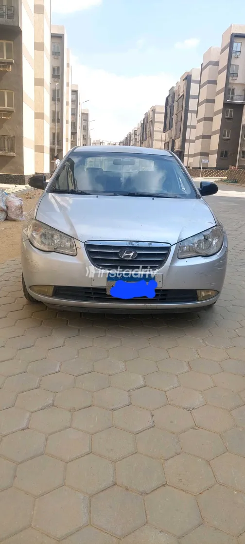 هيونداي إلنترا اتش دى 2008 أبيض مستعملة للبيع - 8