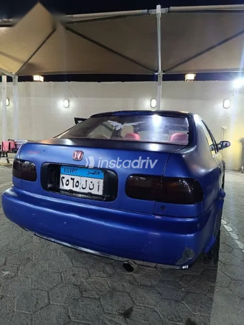هوندا سيفك 1994 أزرق غامق مستعملة للبيع - 6