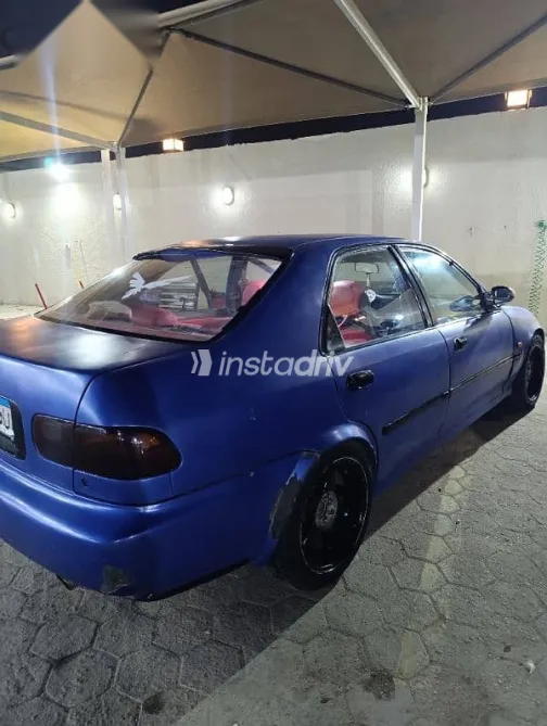 هوندا سيفك 1994 أزرق غامق مستعملة للبيع - 7