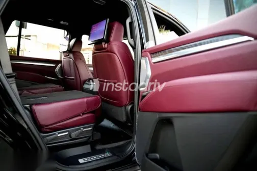 كاديلاك اسكاليد 2025 أسود جديدة للبيع - 9