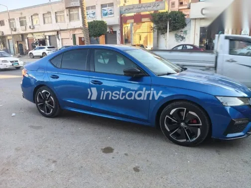 Skoda Octavia 2022 Dark Blue Used for Sale - 3