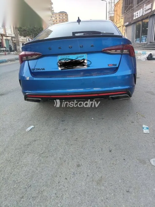 Skoda Octavia 2022 Dark Blue Used for Sale - 4