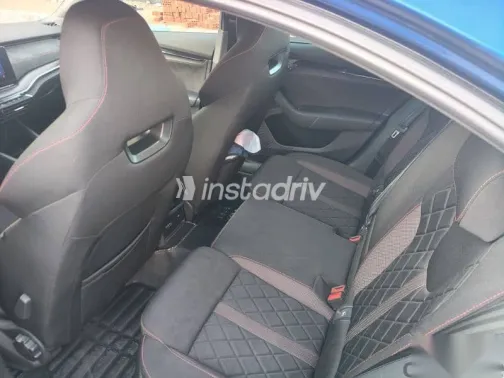 Skoda Octavia 2022 Dark Blue Used for Sale - 5