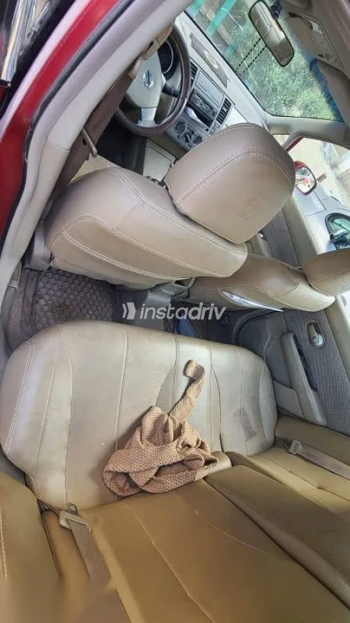 نيسان تيدا 2006 نبيتي مستعملة للبيع - 5