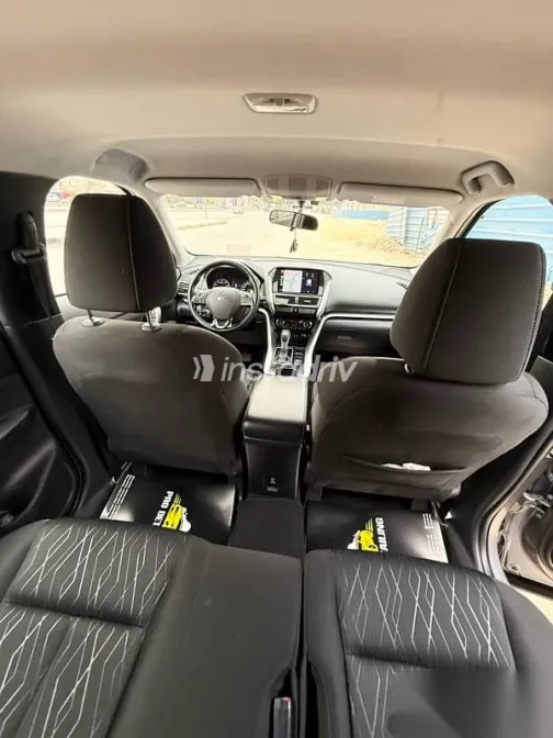 Mitsubishi Eclipse 2021 Silver Used for Sale - 9