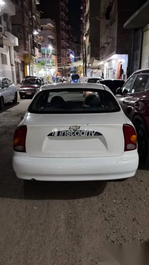 شيفروليه لانوس 2010 أبيض مستعملة للبيع - 2