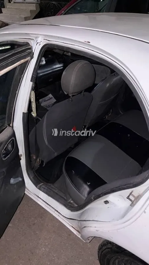 شيفروليه لانوس 2010 أبيض مستعملة للبيع - 7