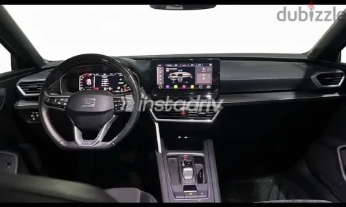 سيات ليون 2022 رمادي مستعملة للبيع - 4