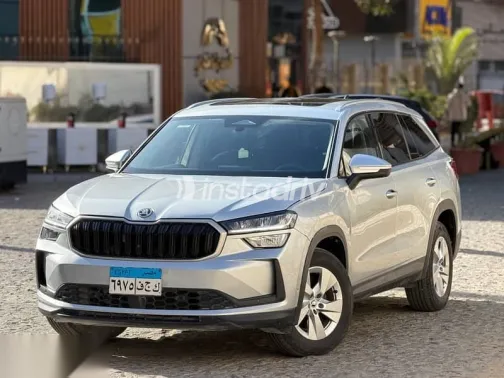 سكودا كودياك 2025 فضي مستعملة للبيع - 5