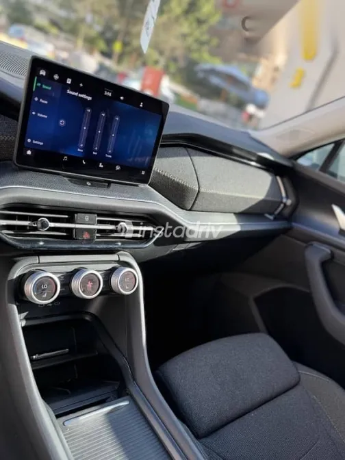 سكودا كودياك 2025 فضي مستعملة للبيع - 8