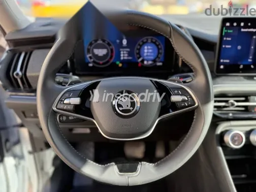 سكودا كودياك 2025 فضي مستعملة للبيع - 9