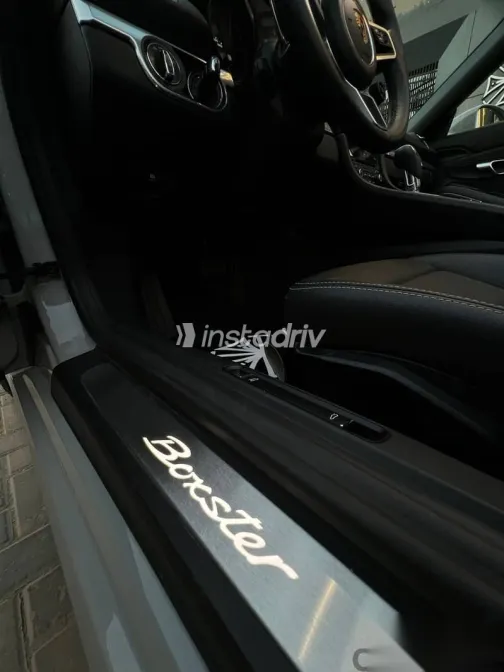 Porsche Boxster 2024 Gray Used for Sale - 6