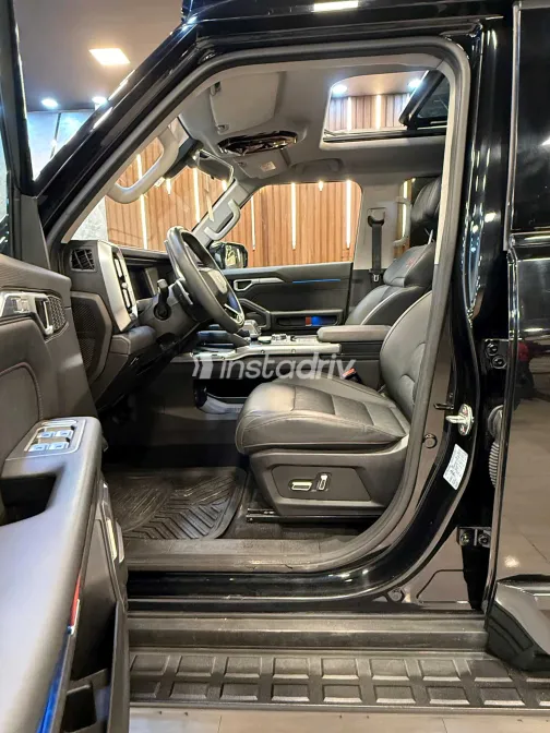 Jetour T2 2025 White Used for Sale - 10