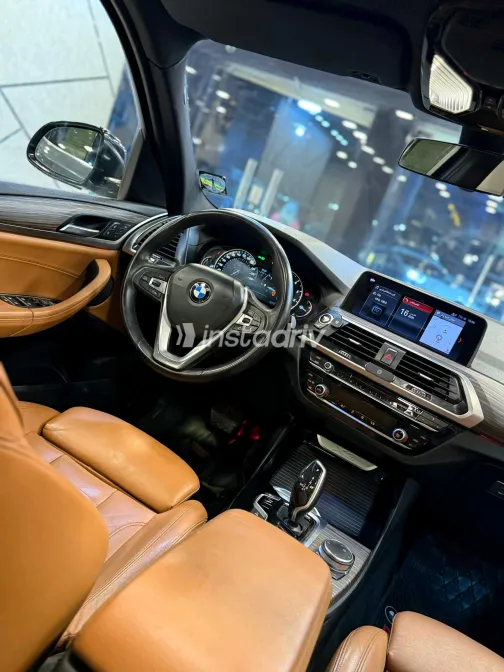 بي ام دبليو X3 2019 أبيض مستعملة للبيع - 1