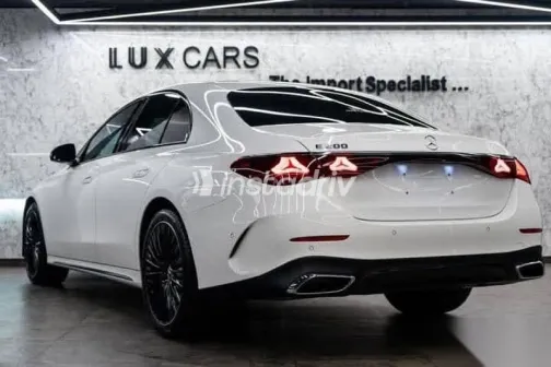 مرسيدس E 200 2025 أبيض جديدة للبيع - 8