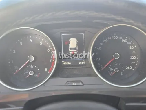 فولكس فاغن تيجون 2020 أزرق غامق مستعملة للبيع - 4