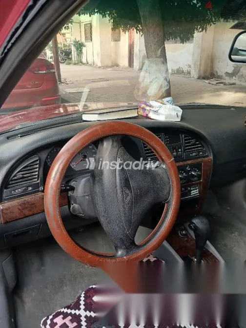 دايو نوبيرا 2005 أحمر مستعملة للبيع - 10