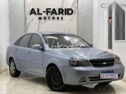 شيفروليه أوبترا 2011 أزرق غامق مستعملة للبيع - 2