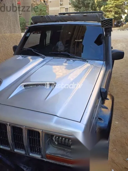 Jeep Cherokee 1998 Silver Used for Sale - 3