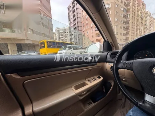 فولكس فاغن جيتا 2008 أبيض مستعملة للبيع - 3