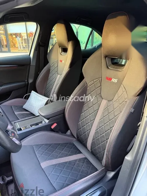 سكودا اوكتافيا 2022 فضي مستعملة للبيع - 8