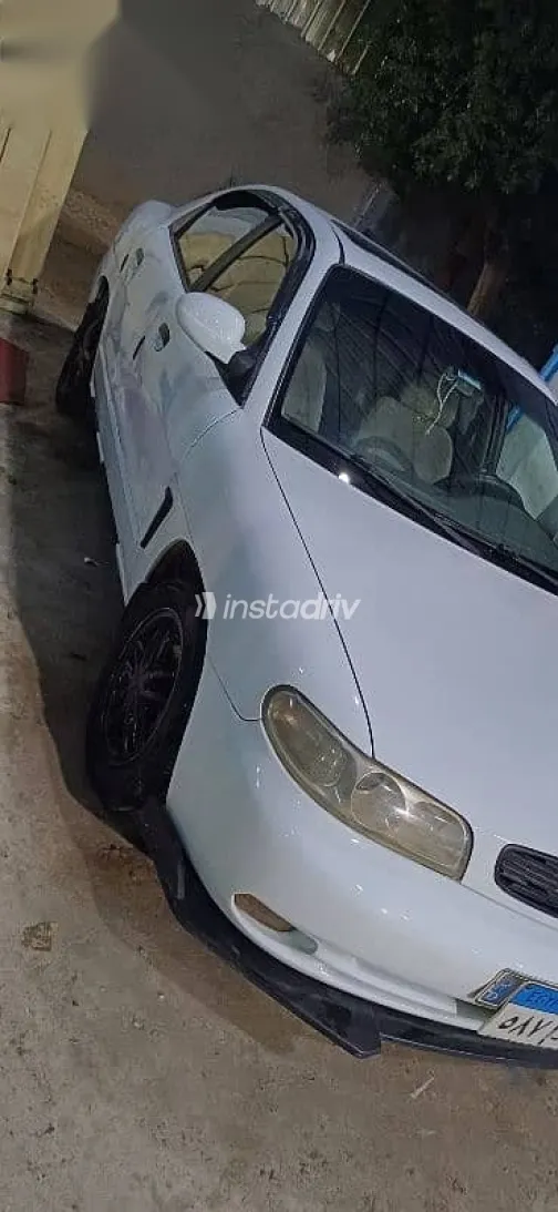 دايو نوبيرا 1999 أبيض مستعملة للبيع - 2