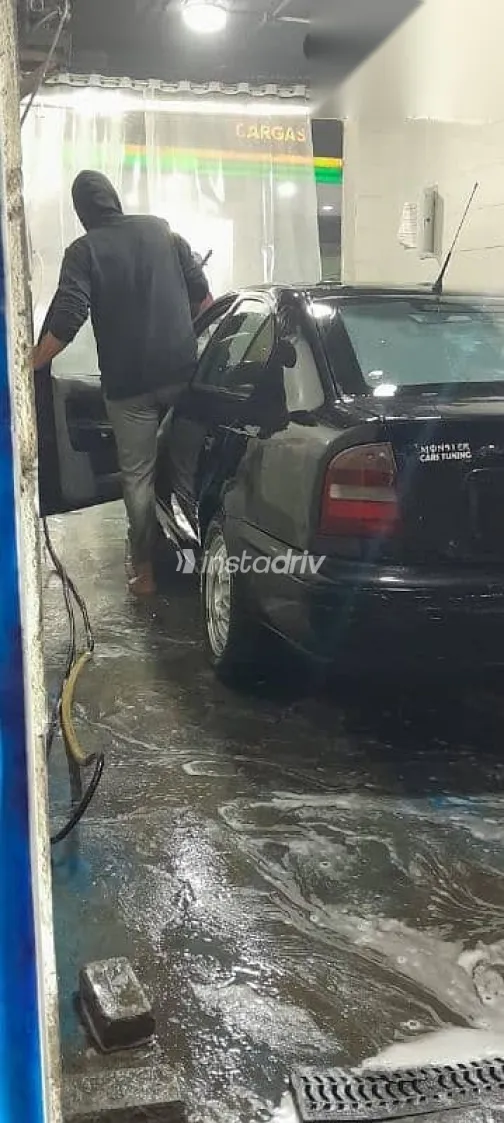 سكودا اوكتافيا 2000 أسود مستعملة للبيع - 1