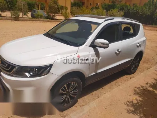 جيلي امجراند 2019 أبيض مستعملة للبيع - 5