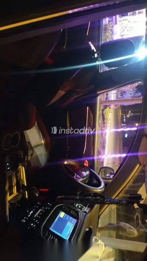 جيلي امجراند 2019 أبيض مستعملة للبيع - 8