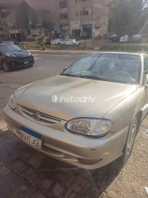 Kia Sephia 2002 Beige Used for Sale - 5
